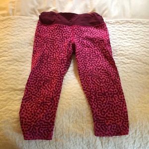 Lulu Lemon pink dot crop leggings